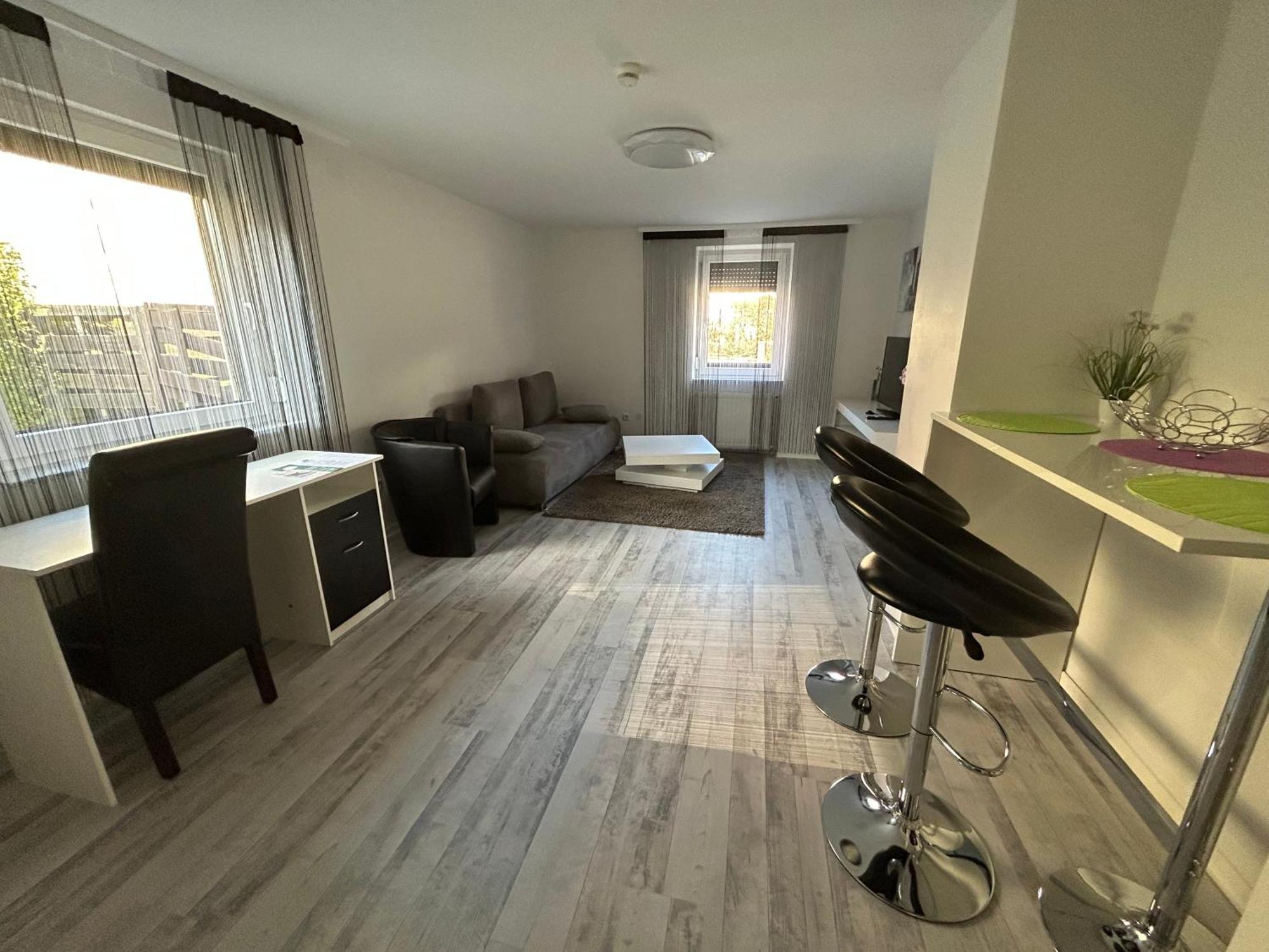 Hotel Hasselberg ไคเซอร์สเลาเทิร์น ภายนอก รูปภาพ