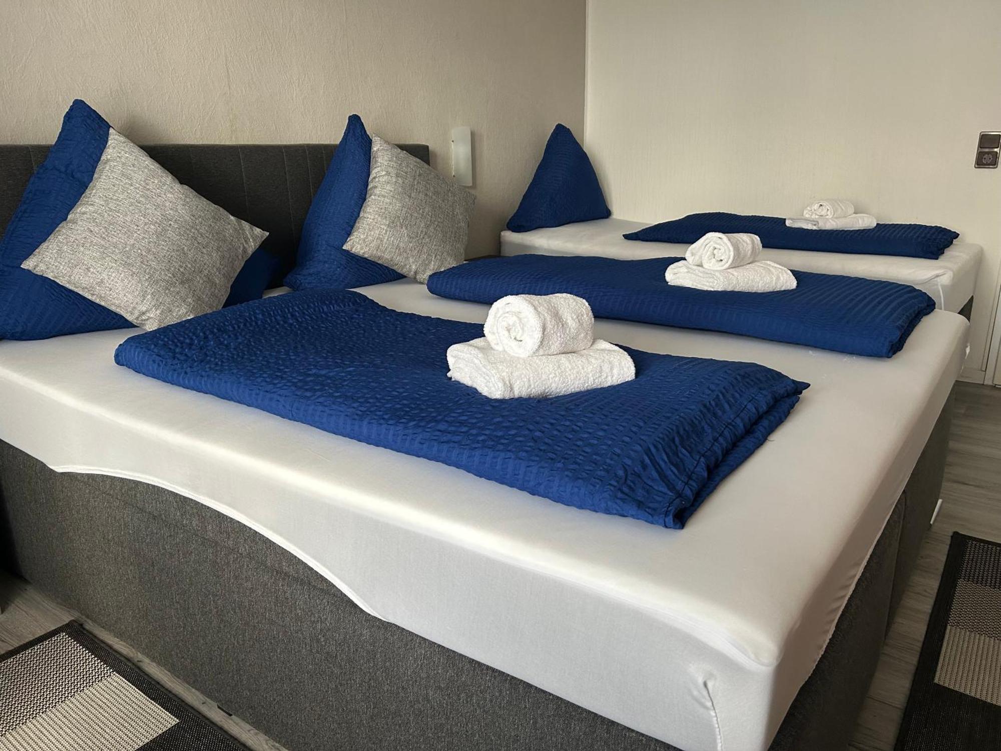 Hotel Hasselberg ไคเซอร์สเลาเทิร์น ภายนอก รูปภาพ